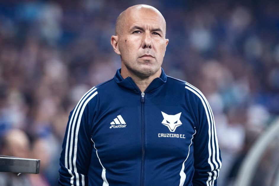 Leonardo Jardim vê Cruzeiro firme, mas põe pés no chãos de olho no fim da temporada