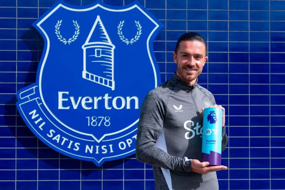 Longe do City, Grealish dá a volta por cima com prêmio inédito