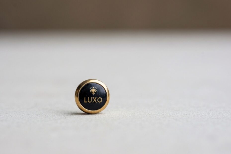 Botão raro de futebol de mesa da série Luxo da Brianezi